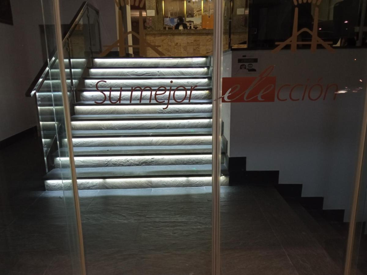 Hotel Ele Acueducto Segovia Bagian luar foto