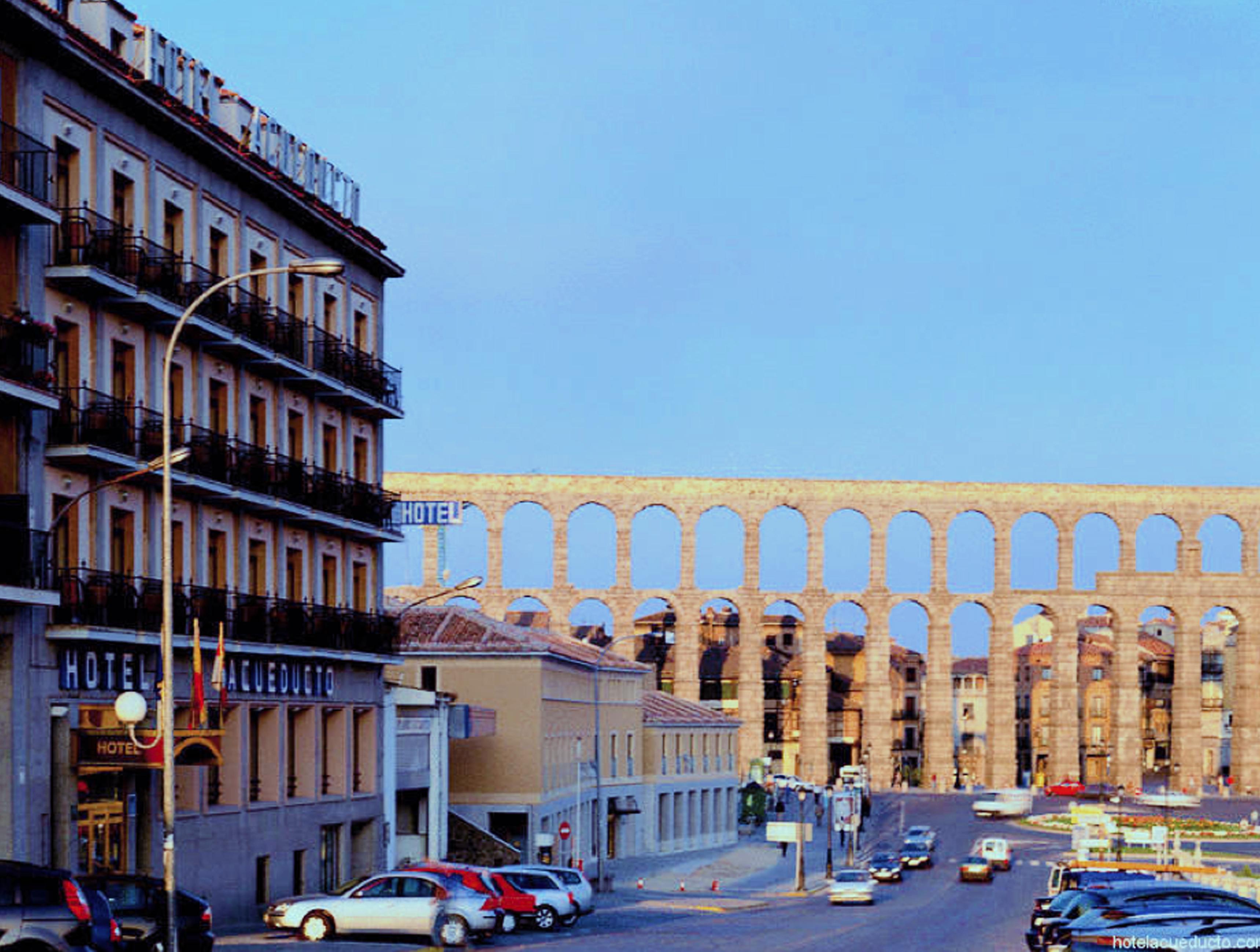 Hotel Ele Acueducto Segovia Bagian luar foto