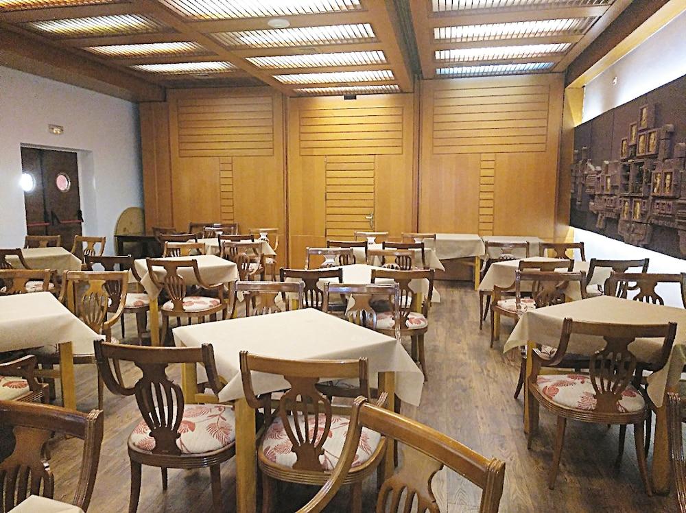 Hotel Ele Acueducto Segovia Bagian luar foto