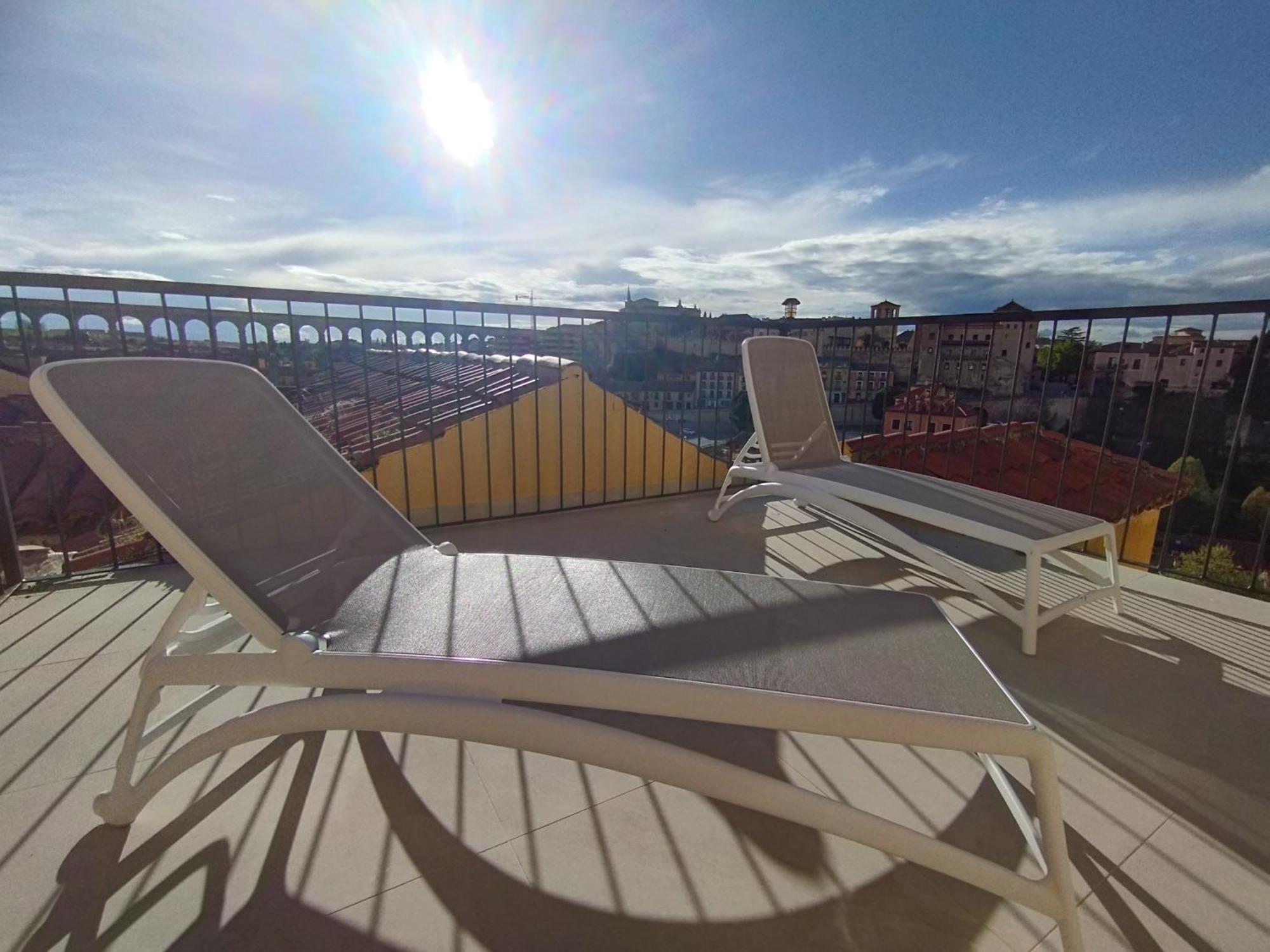 Hotel Ele Acueducto Segovia Bagian luar foto