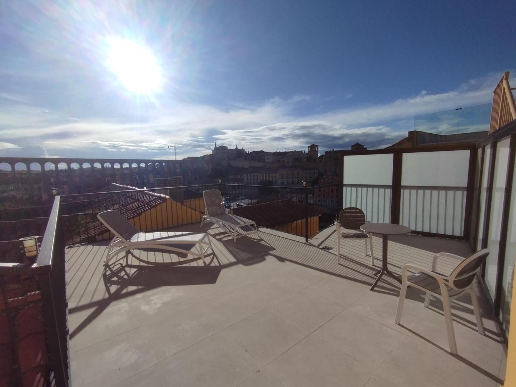 Hotel Ele Acueducto Segovia Bagian luar foto